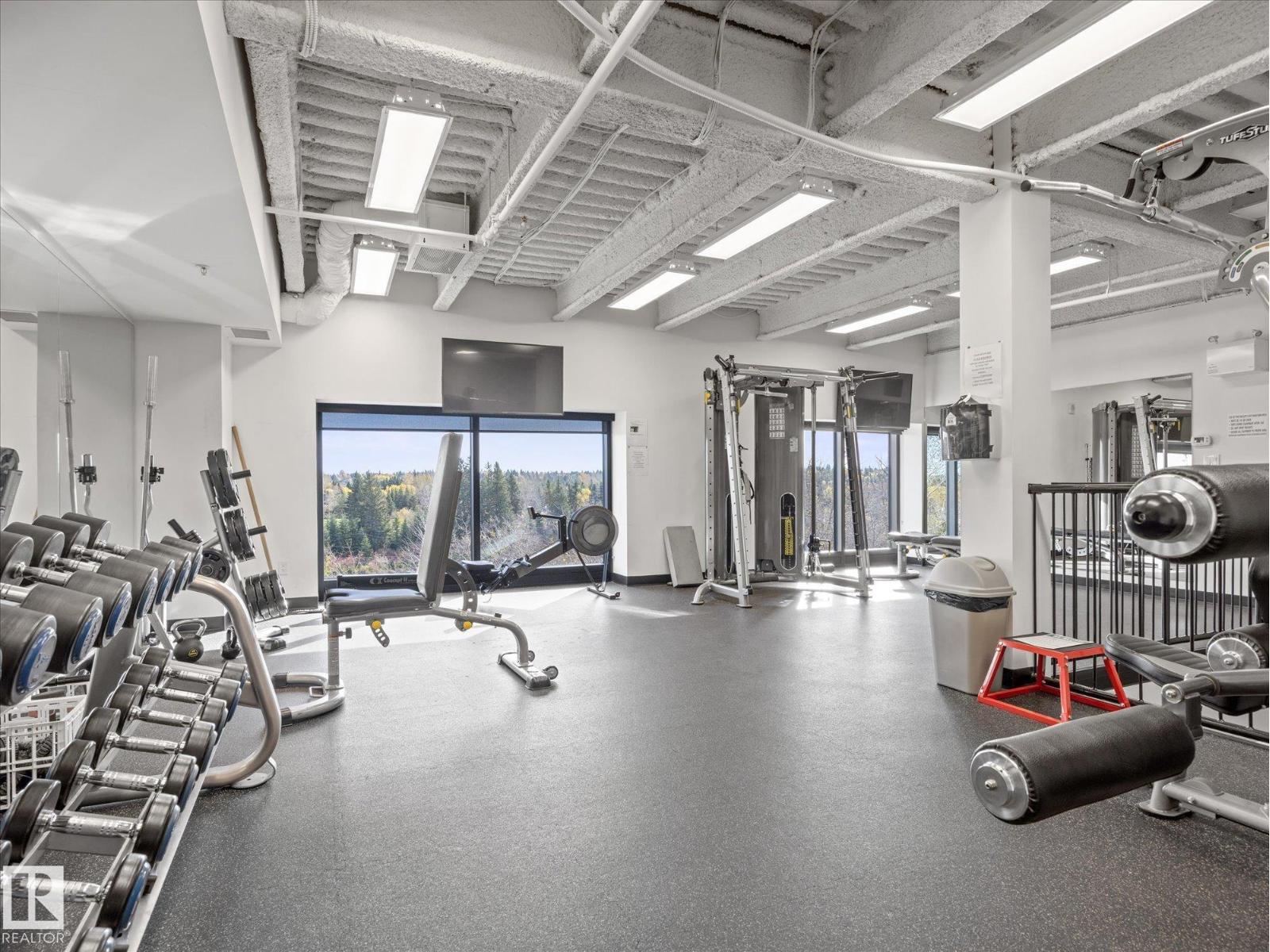 #416 200 BELLEROSE DR - Image 23