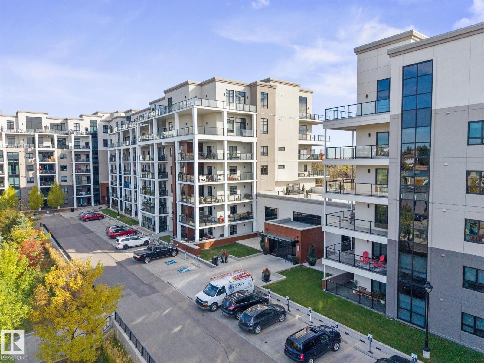 #416 200 BELLEROSE DR - 39