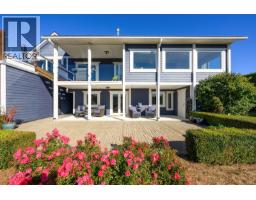 Entrance - 1935 Taylor Ave, Comox, BC V9M1S8 Photo 8