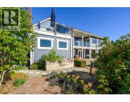1935 Taylor Ave, Comox, BC V9M1S8 Photo 20