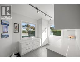1935 Taylor Ave, Comox, BC V9M1S8 Photo 31
