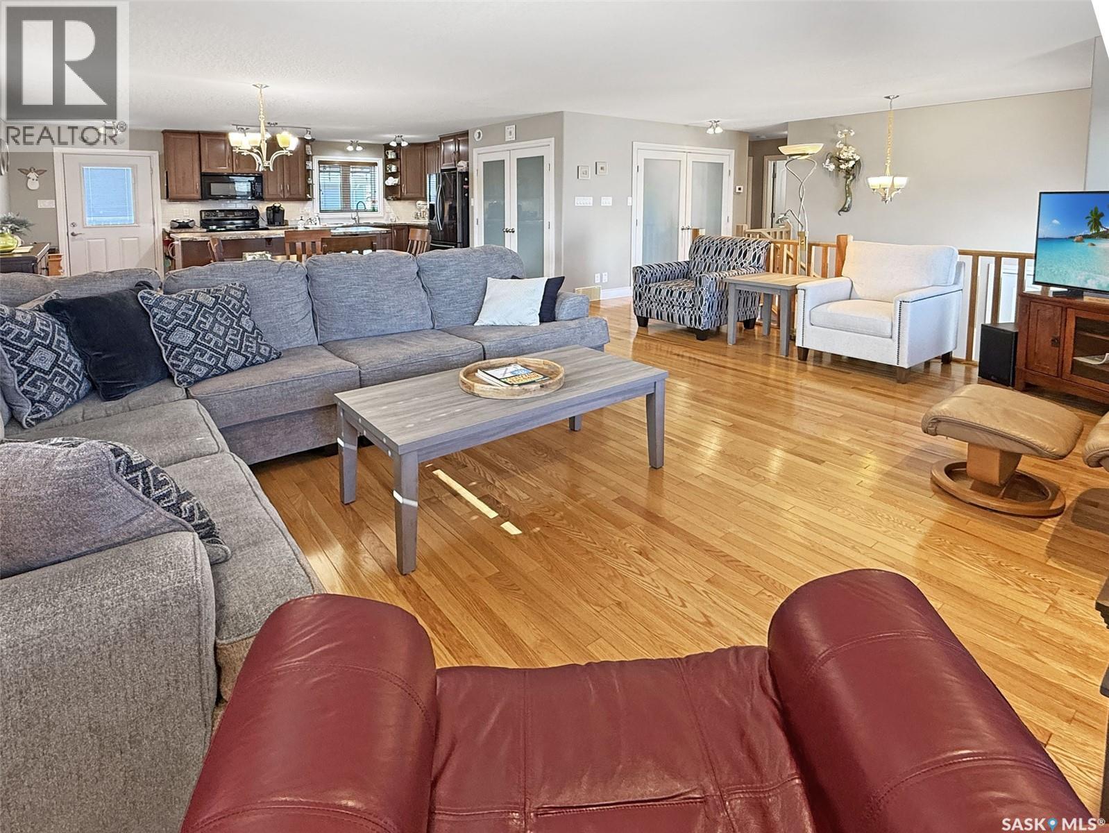 828 Colonel Otter DRIVE - 8
