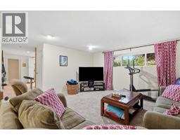 16 Robinson Drive - photo 36