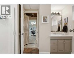 16 Robinson Drive - photo 39