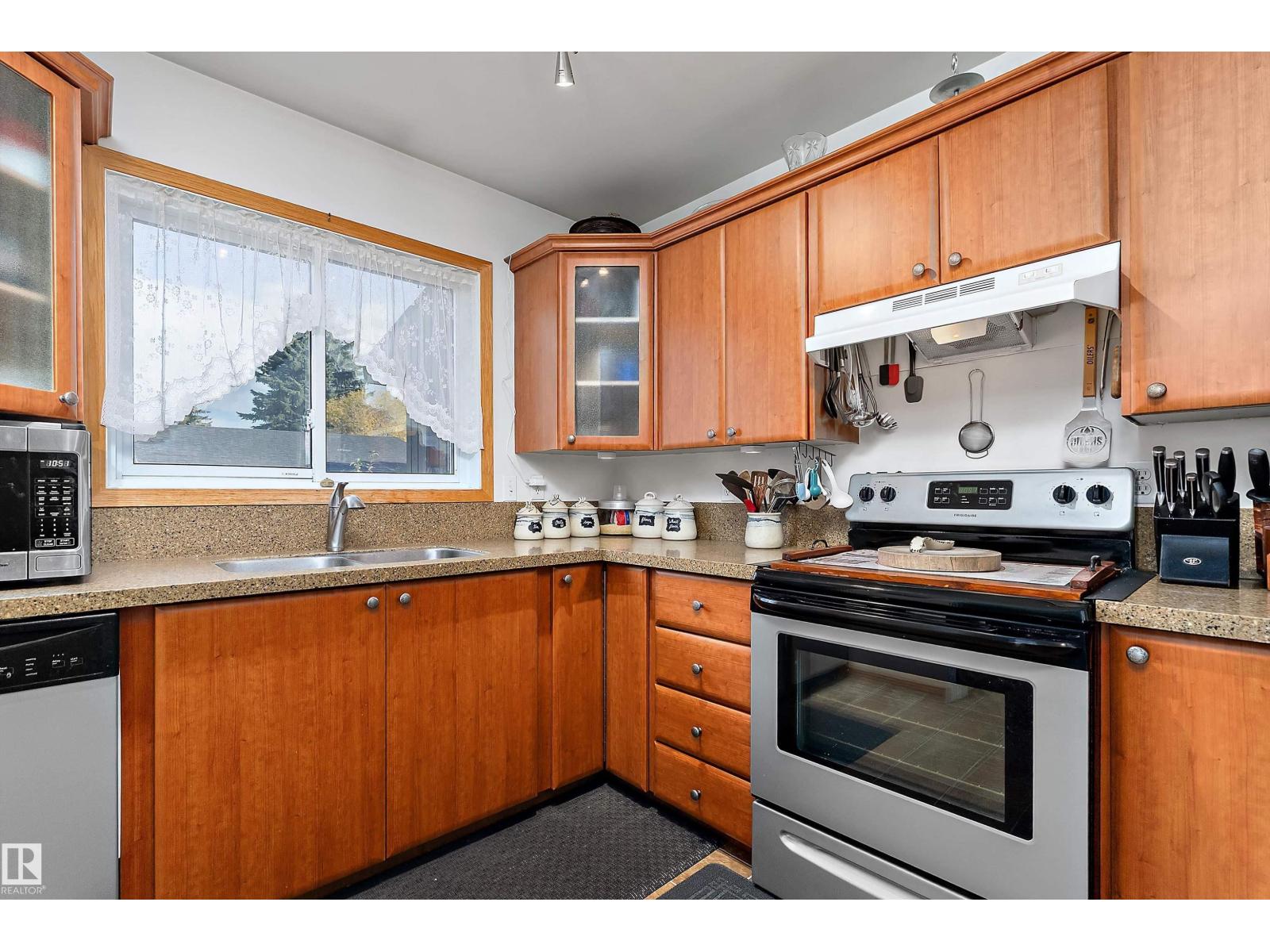 5310 18A AV NW - 26