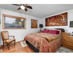 Bedroom 4 - 5310 18a Av Nw, Edmonton, AB T6L1J8 Photo 8