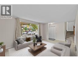 Living room - 2161 Perryville Place, Kamloops, BC V2B7Y1 Photo 10