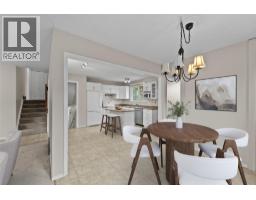 Full bathroom - 2161 Perryville Place, Kamloops, BC V2B7Y1 Photo 6