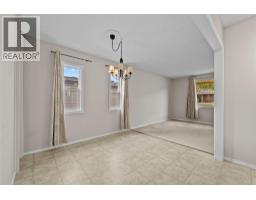 Primary Bedroom - 2161 Perryville Place, Kamloops, BC V2B7Y1 Photo 9
