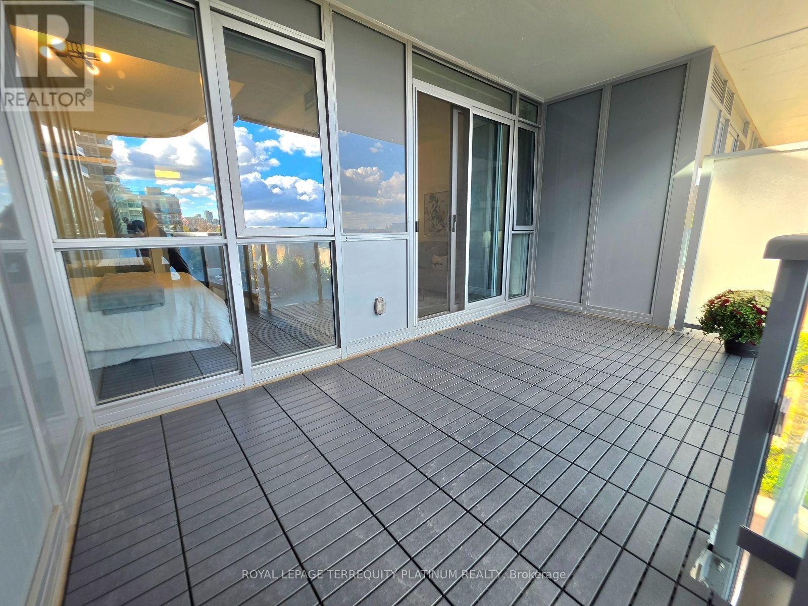502- 9471 Yonge Street, Richmond Hill, ON photo 23