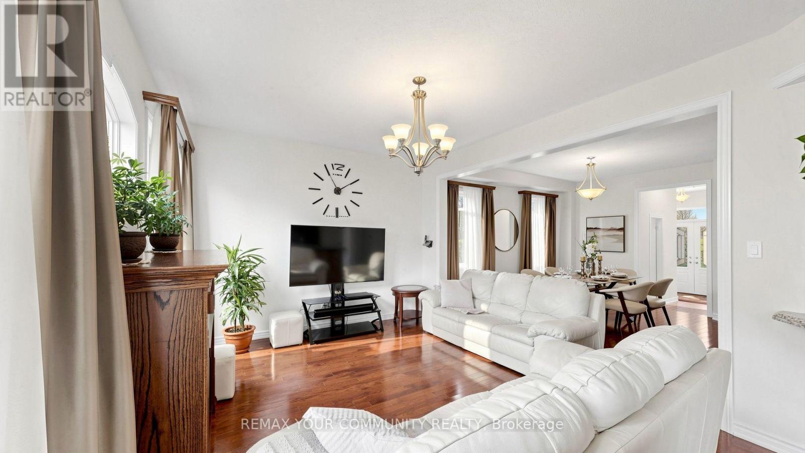 6 HOMERTON AVENUE - 4