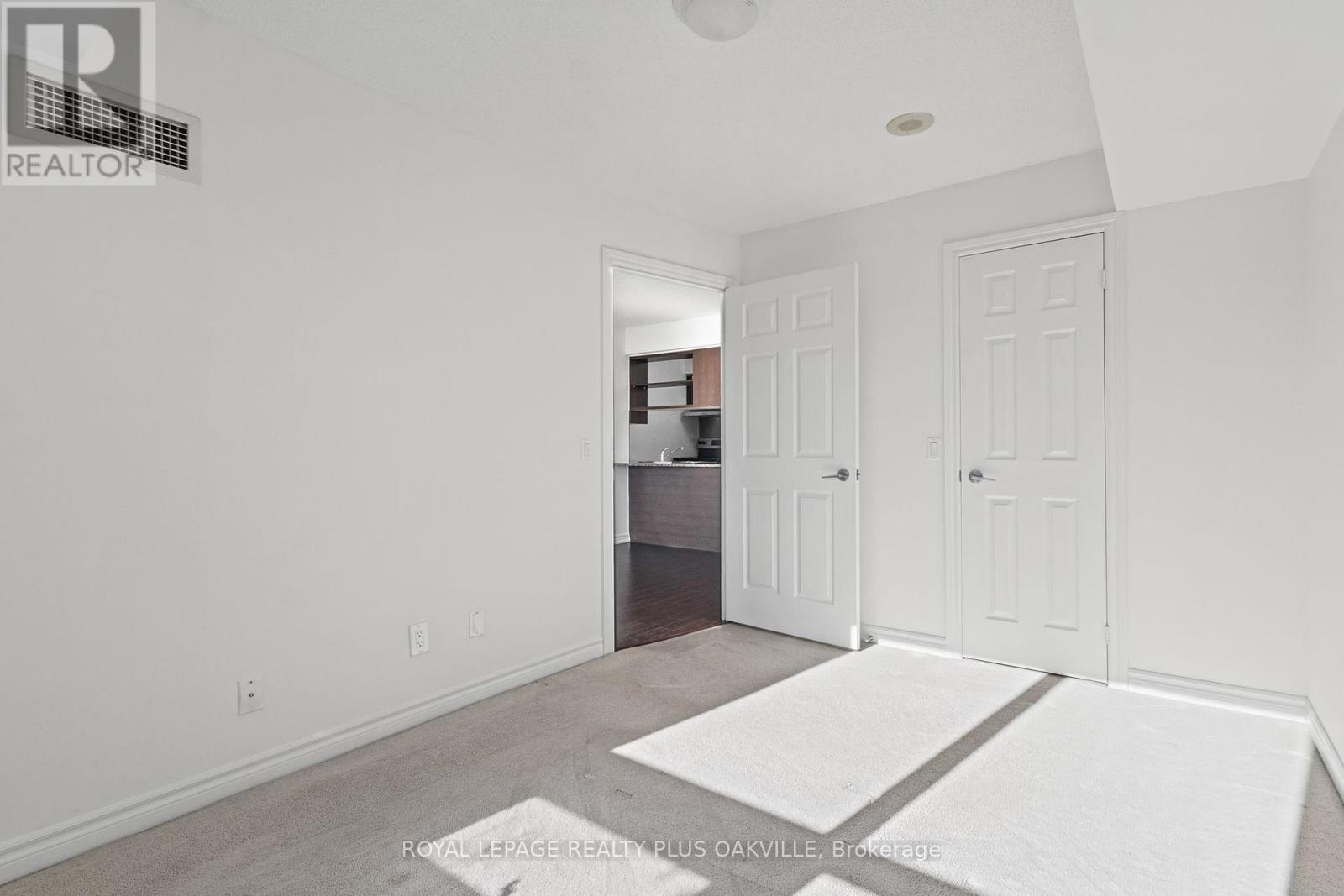 2365 Central Park Drive — photo 23