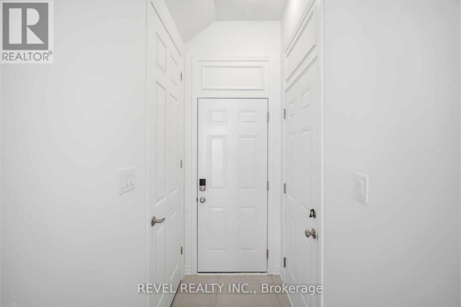1389 MCCANN WAY - 21