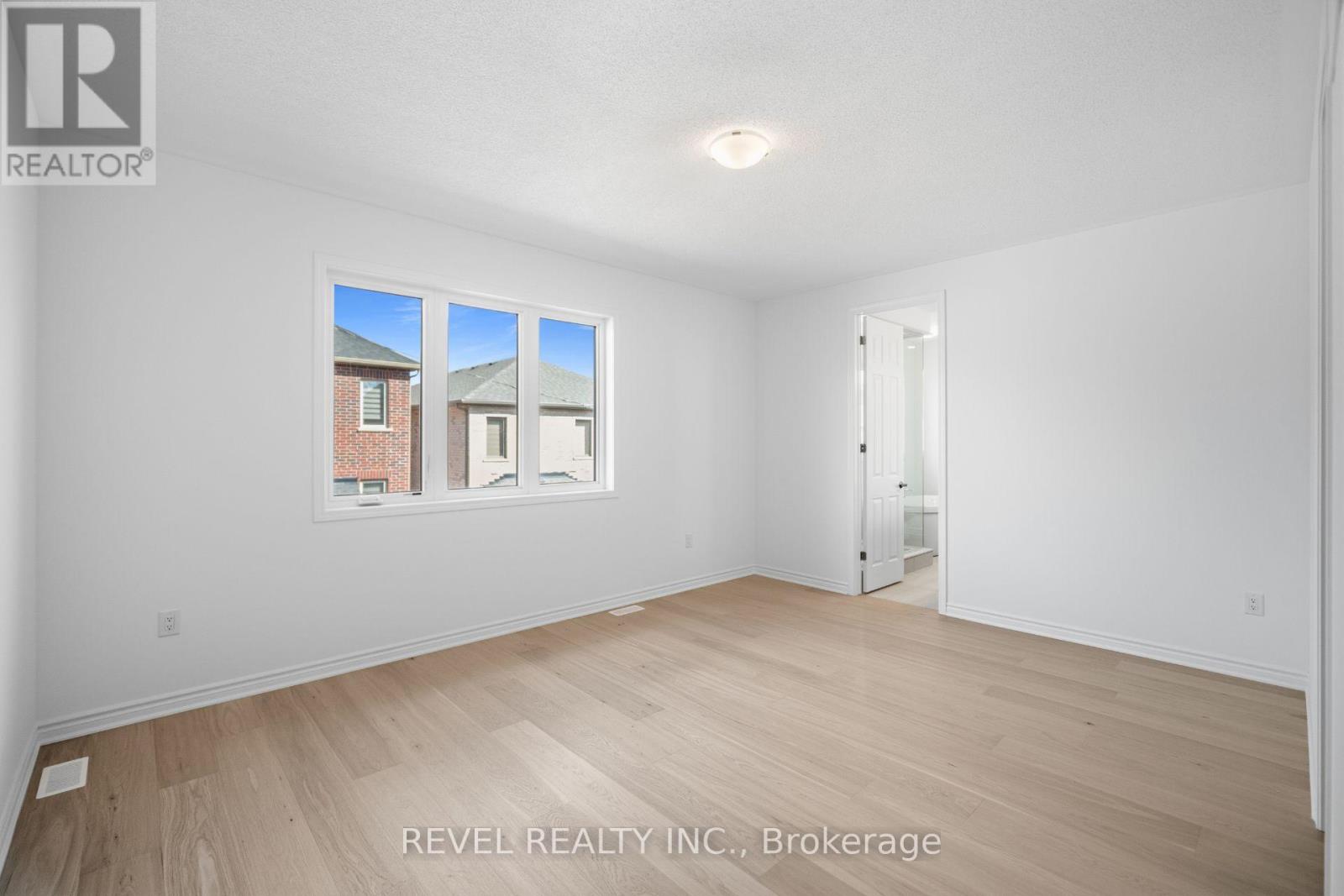 1389 MCCANN WAY - 24