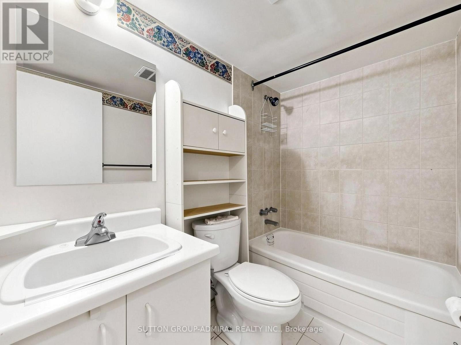 #1108 2470 EGLINTON AVENUE - 15