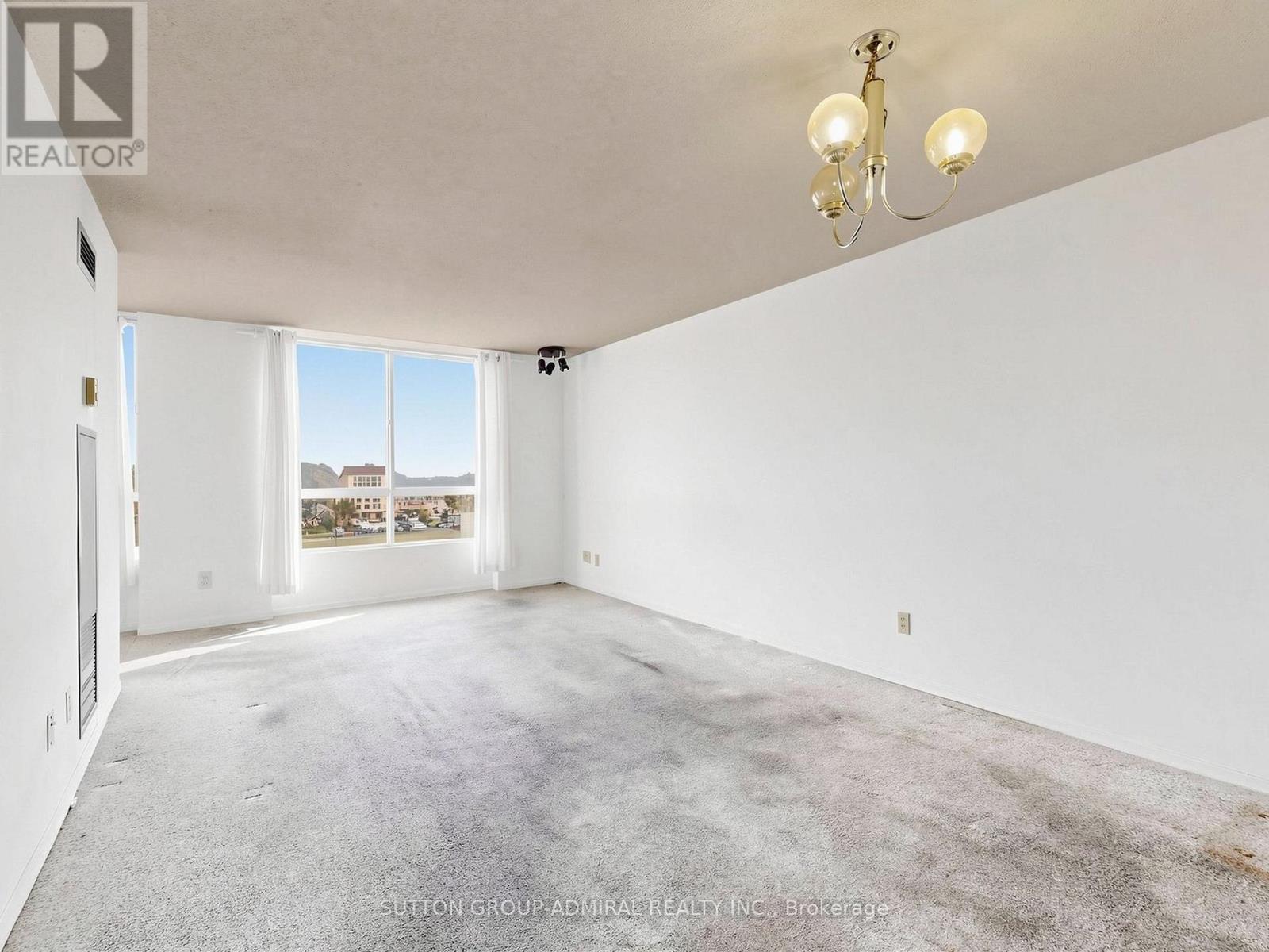 #1108 2470 EGLINTON AVENUE - 5