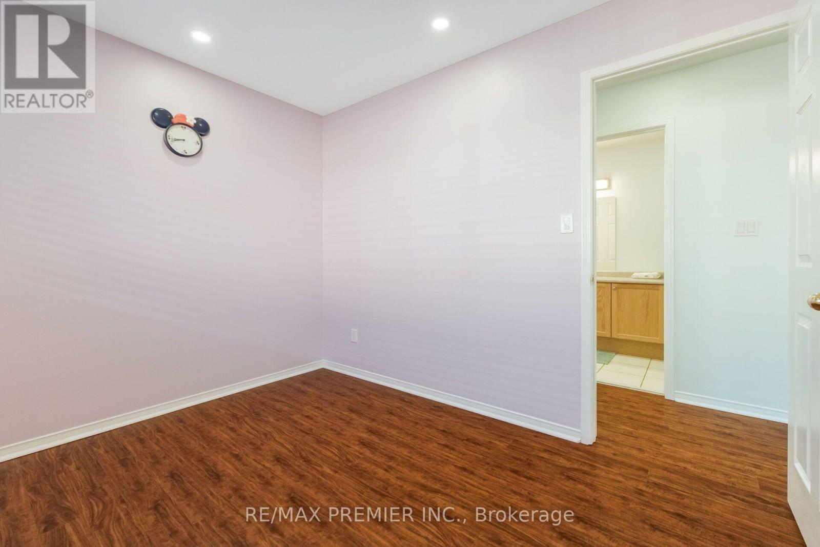 1268 Newell Street, Milton, ON photo 32