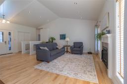Recreation room - 14 Creekside Drive, Steinbach, MB R5G0A3 Photo 12