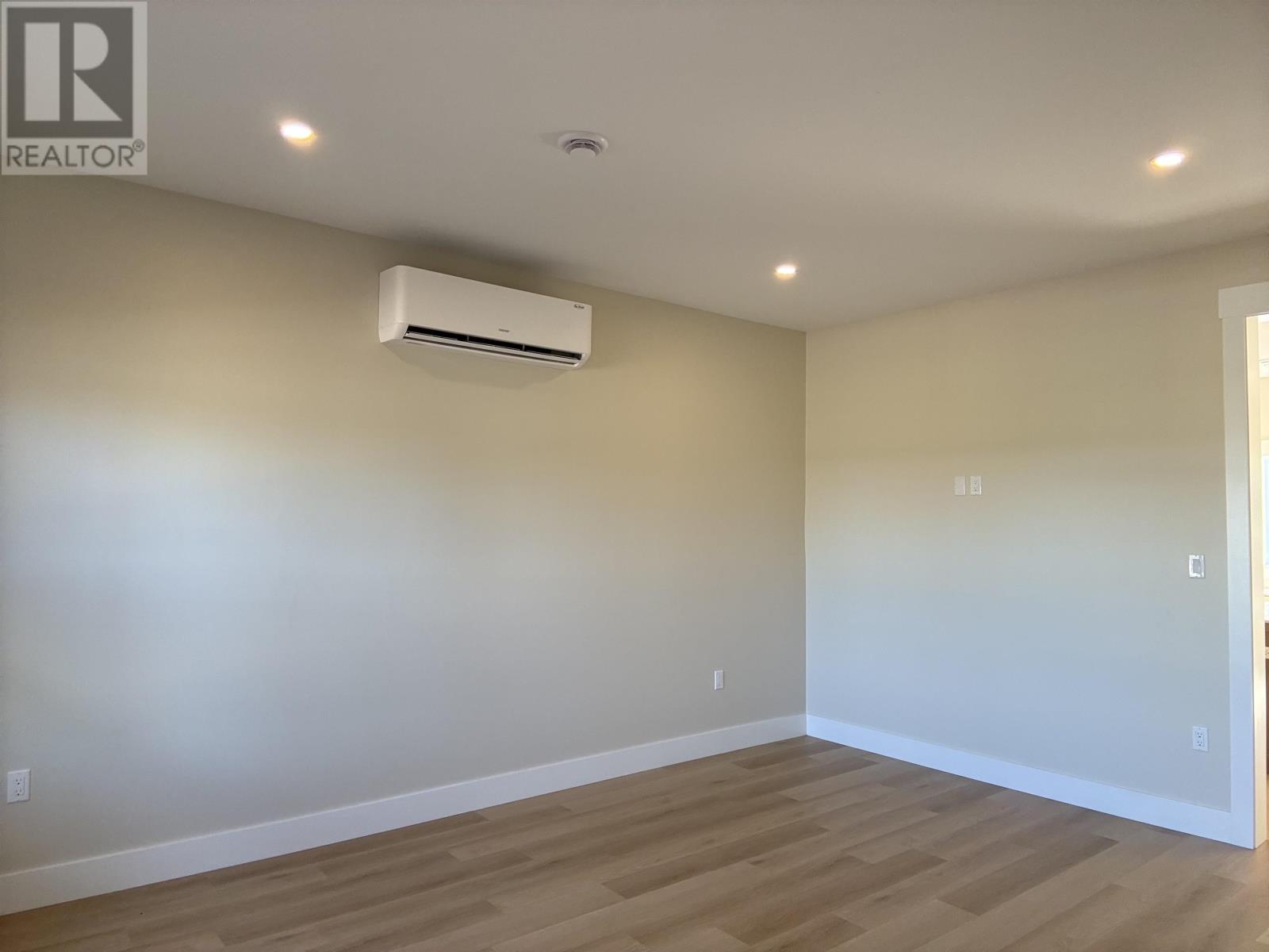37 Pope Avenue - 4