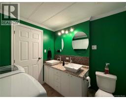 11 Parc P'tiso Street, Edmundston, NB E3V3X7 Photo 12