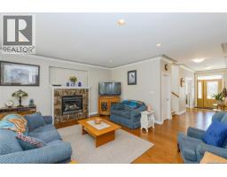3026 Keystone Dr, Duncan, BC V9L0E1 Photo 12