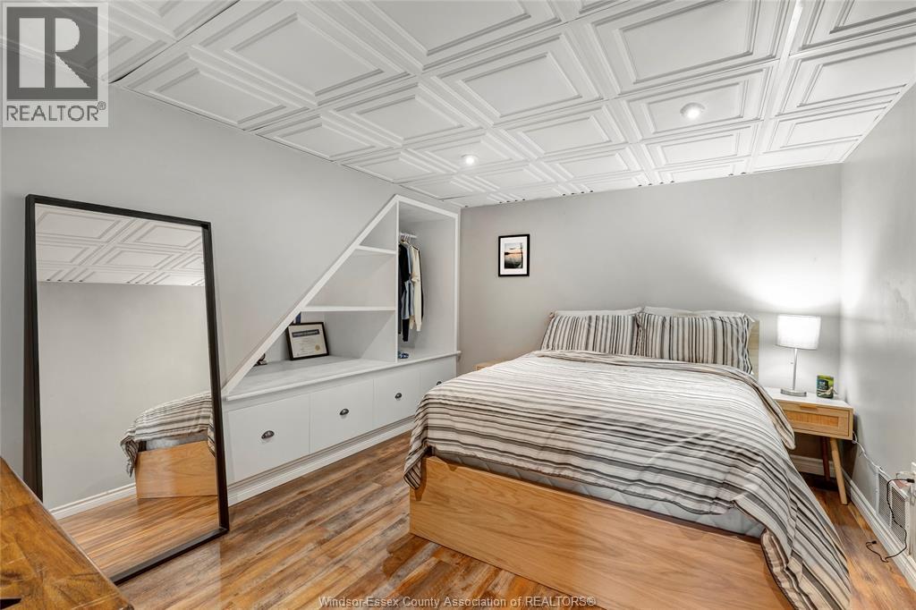7730 MALDEN ROAD - Image 29