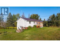 2180 Highway 4, Folly Mountain, NS B0M1G0 Photo 7