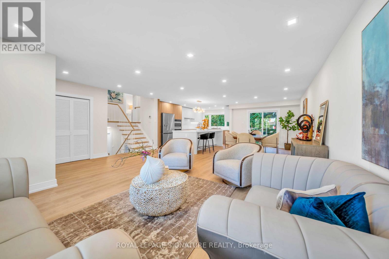 49 Snowcrest Avenue, Toronto, ON photo 7