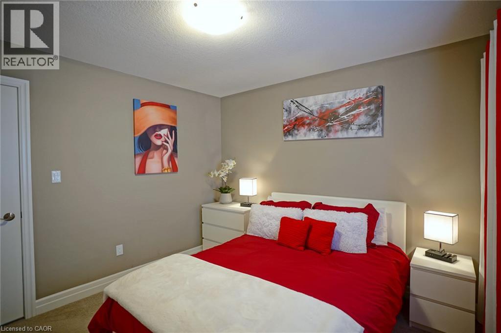 113 HALLIDAY Drive - Image 25