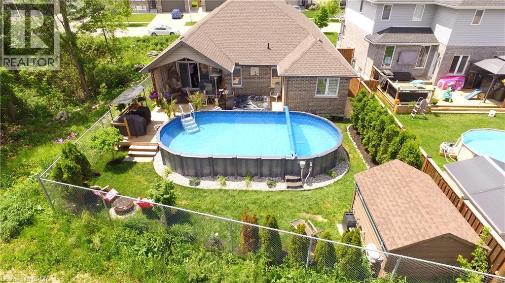 113 HALLIDAY Drive - 50