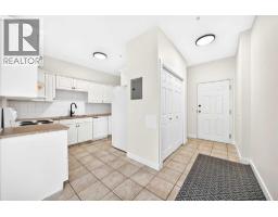 301, 1905 Centre Street NW - photo 6