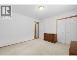 614 Sierra Madre Court Sw, Calgary, AB T3H3M5 Photo 18