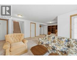614 Sierra Madre Court Sw, Calgary, AB T3H3M5 Photo 25