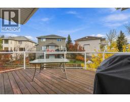 5pc Bathroom - 614 Sierra Madre Court Sw, Calgary, AB T3H3M5 Photo 8