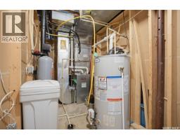 2018 8th Street, Rosthern, SK S0K3R0 Photo 32
