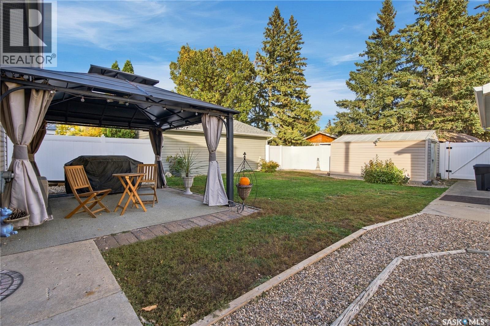 1311 Queen CRESCENT - 41