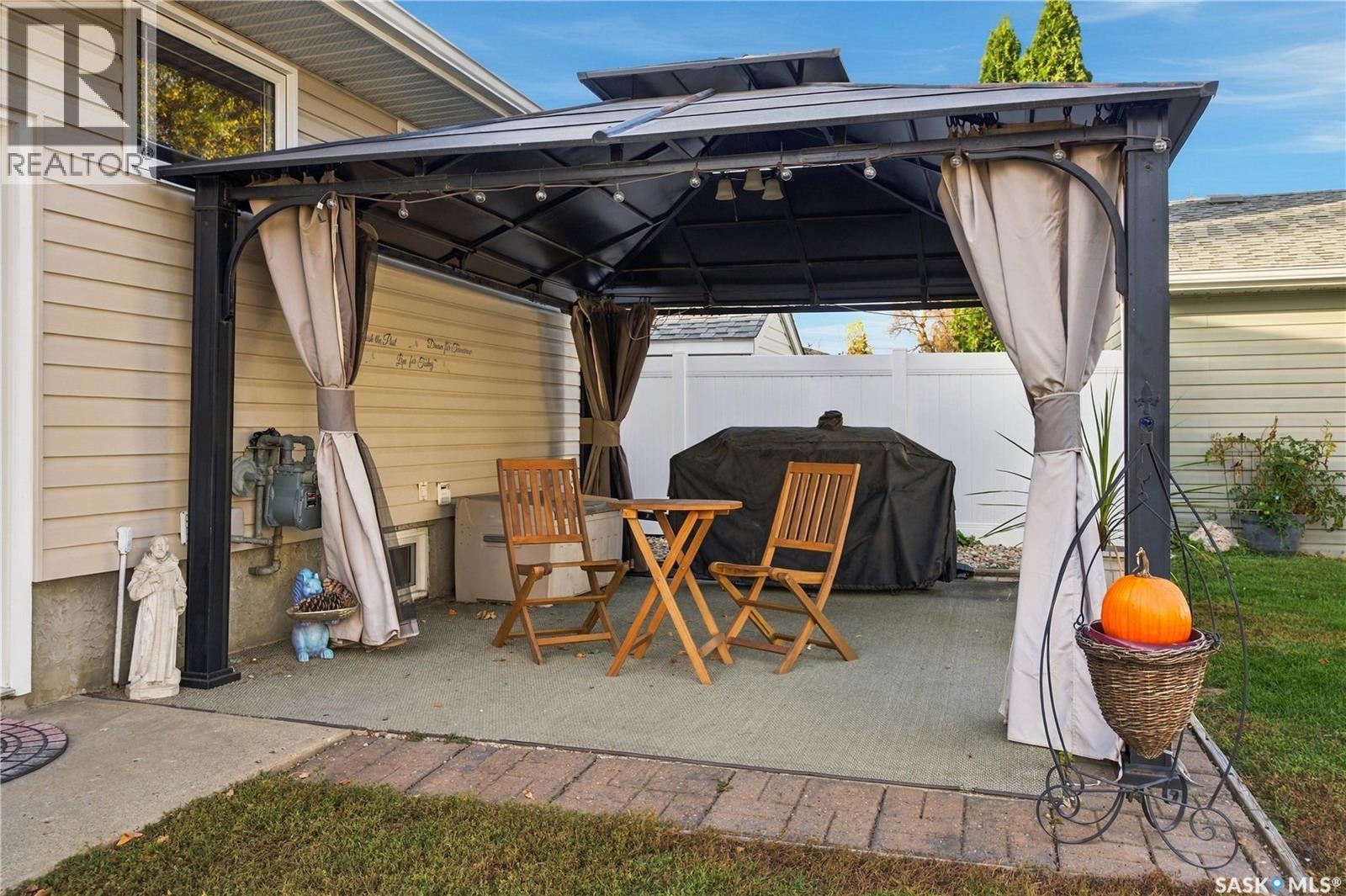 1311 Queen CRESCENT - 45