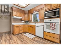 Storage - 1311 Queen Crescent, Moose Jaw, SK S6H3G5 Photo 12