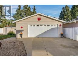 1311 Queen Crescent, Moose Jaw, SK S6H3G5 Photo 39