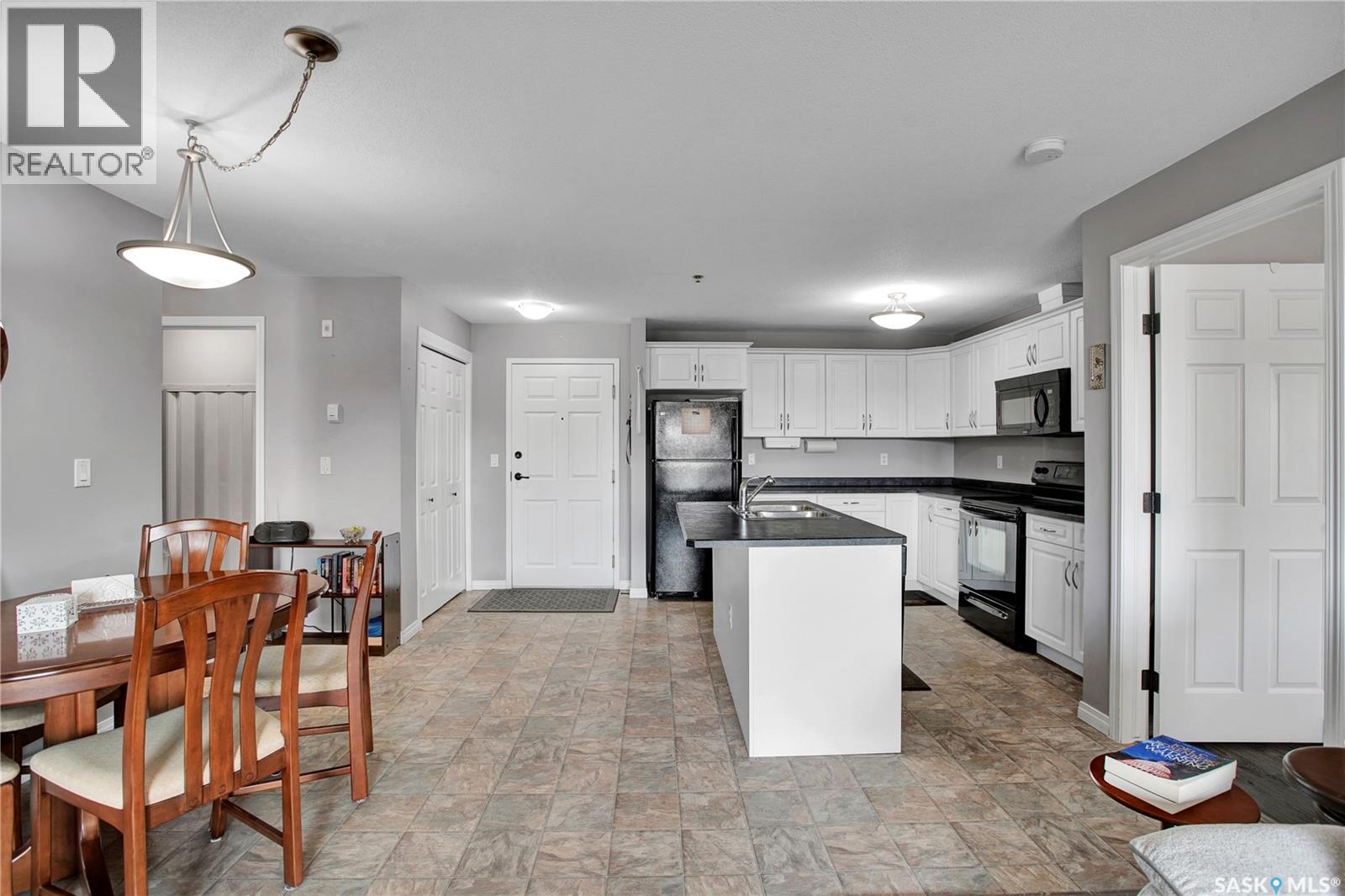 210 600 Centennial BOULEVARD, Warman — photo 4