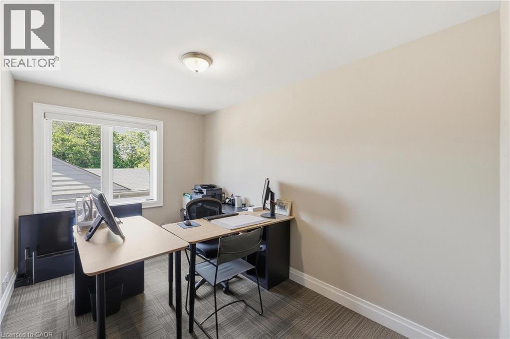 58 King Street West — photo 34