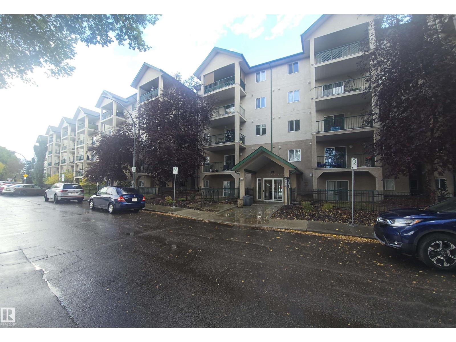 #502 11325 83 ST NW - 2