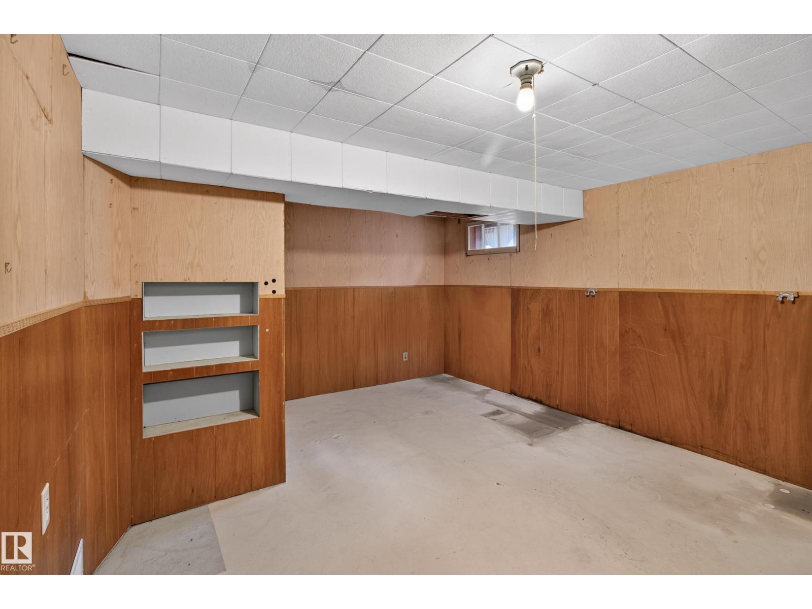 5422 110 Street NW, Pleasantview (Edmonton) — photo 28 of 30: Property photo