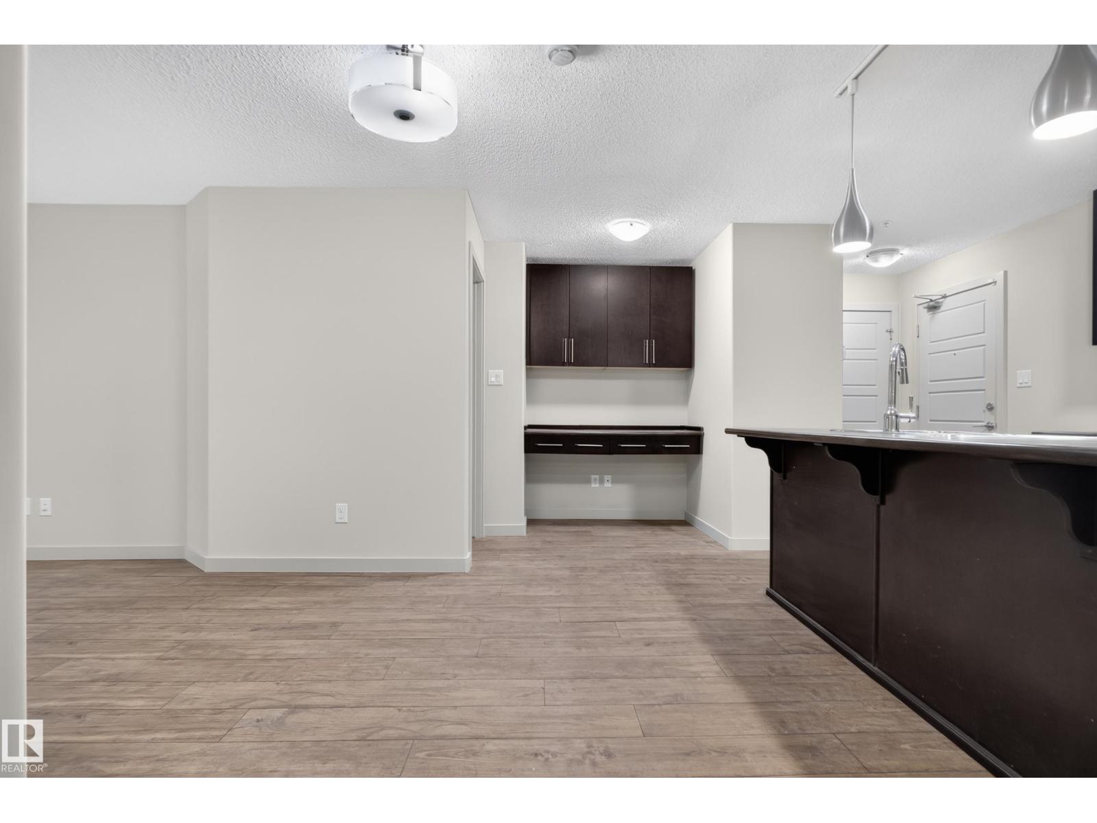 #113 – 5510 Schonsee Drive NW, Schonsee — photo 17 of 30: Property photo
