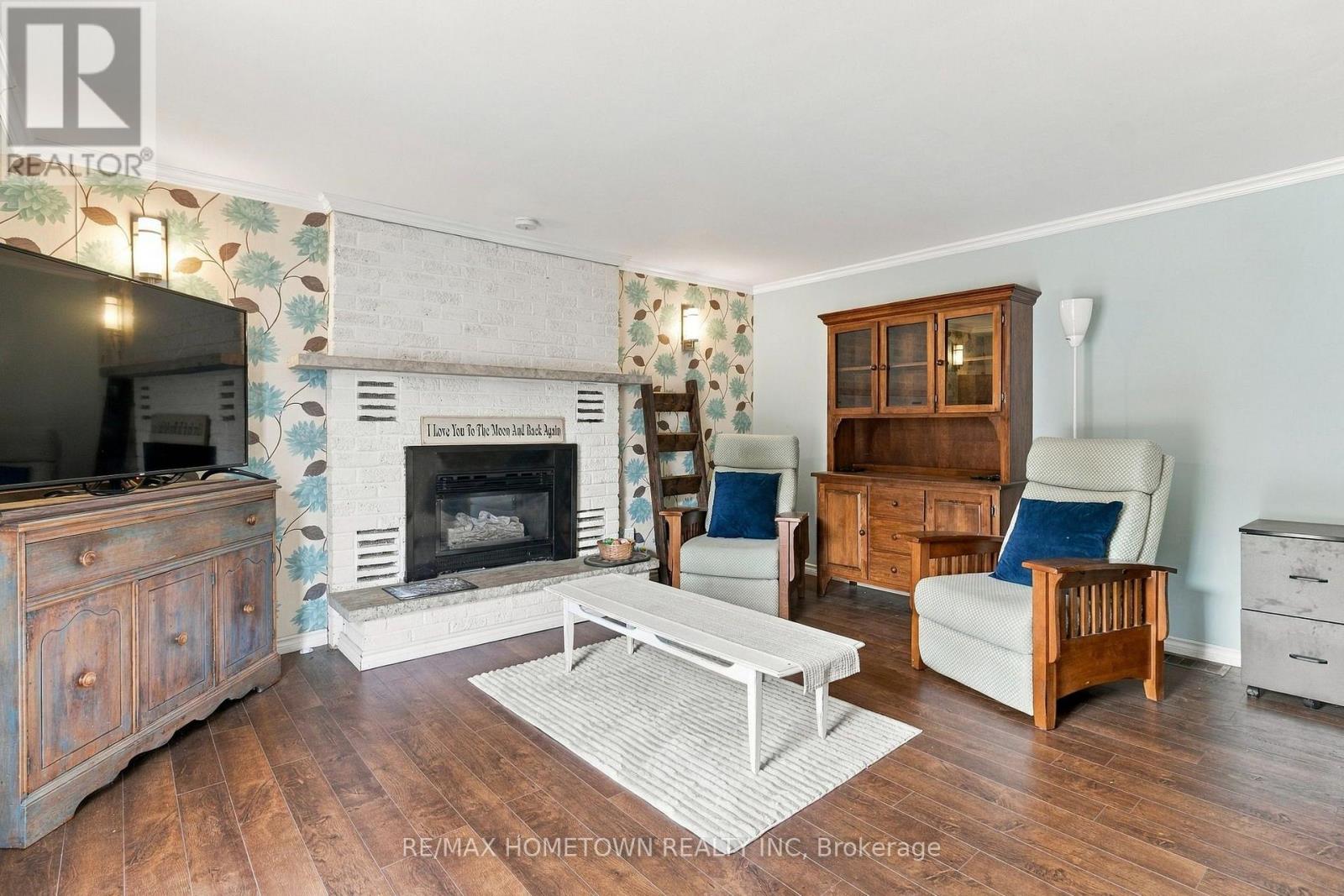 229 COLONEL DOUGLAS CRESCENT - Image 17
