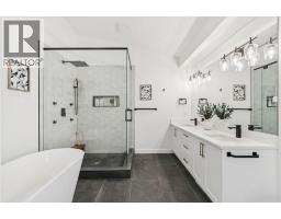 2543 Chicoutimi Drive NW - photo 23