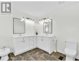 2380 Gladacres Lane, Oakville, ON L6M0G4 Photo 26