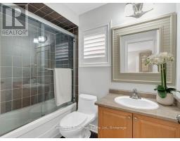 2380 Gladacres Lane, Oakville, ON L6M0G4 Photo 29