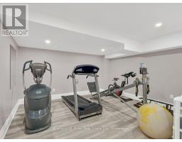 2380 Gladacres Lane, Oakville, ON L6M0G4 Photo 39