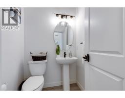 223 Chelsea Heath - photo 20